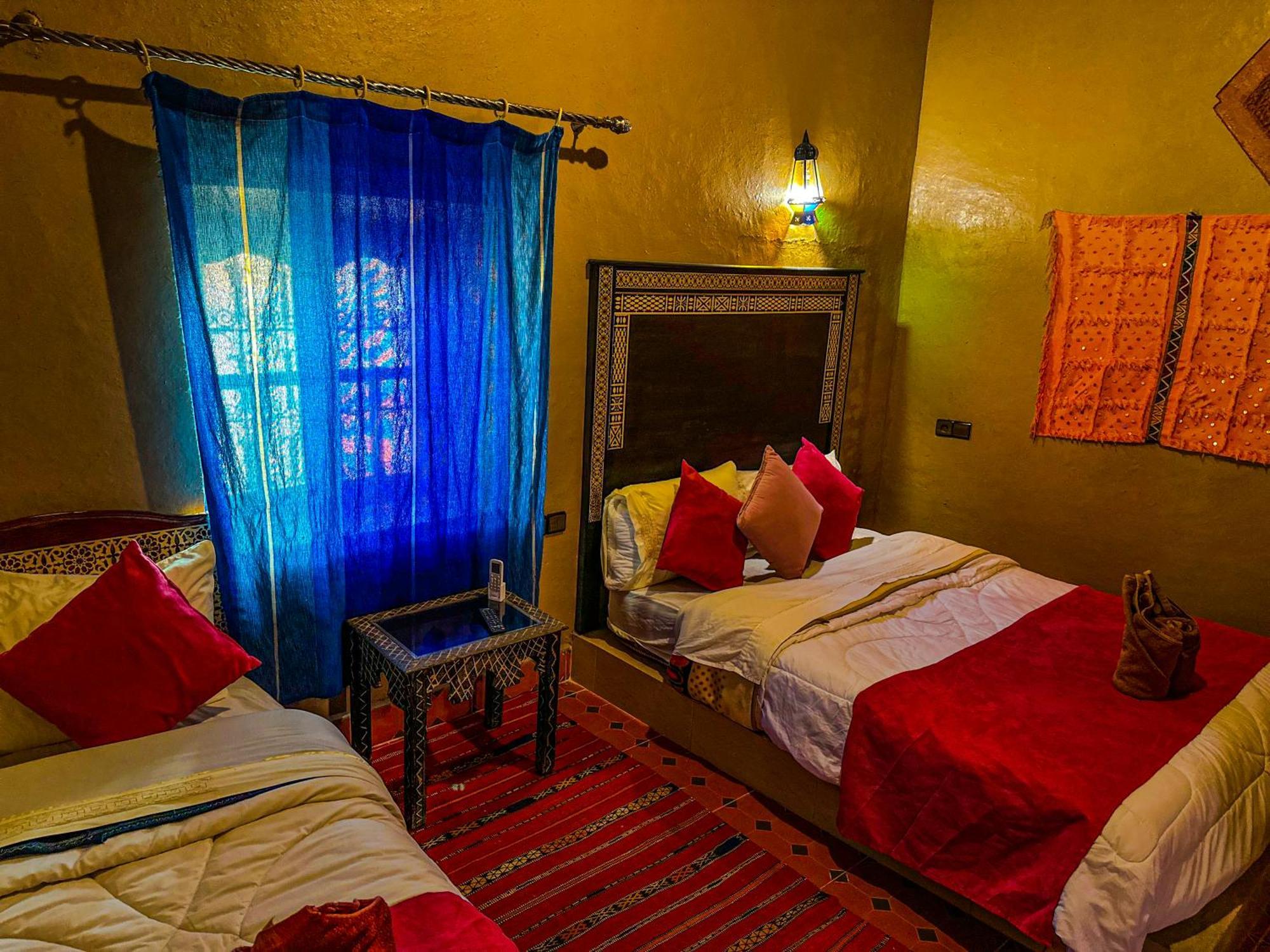 Riad Les Roches Merzouga Exterior photo