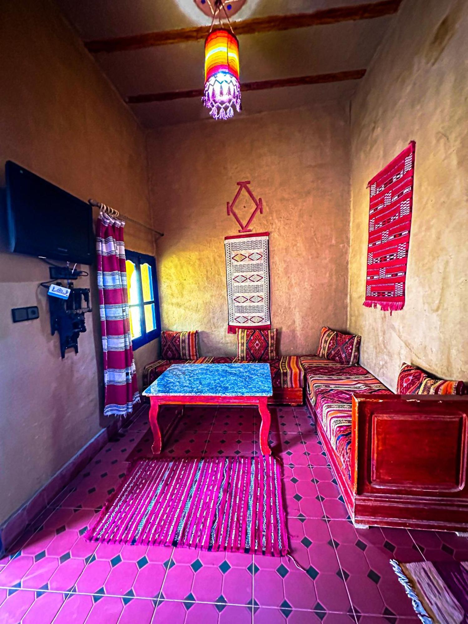 Riad Les Roches Merzouga Exterior photo