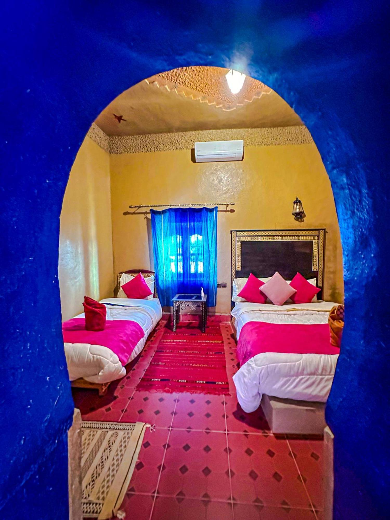 Riad Les Roches Merzouga Exterior photo